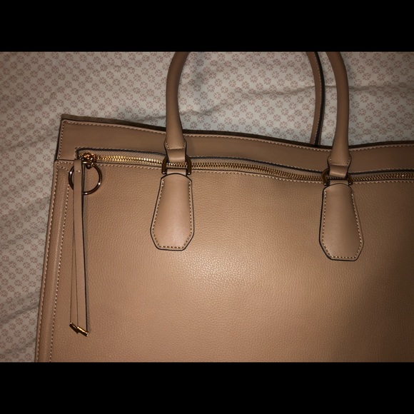 Handbag 👜 - Picture 2 of 8
